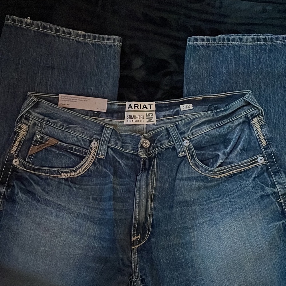 Ariat M5 jeans NWT